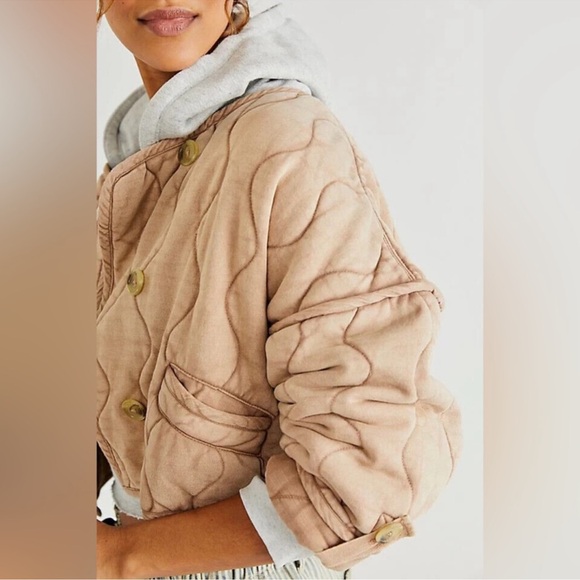 NWT Free People Women’s Gwynnie Quilted Jacket in Champagne Diamonds Large - Picture 6 of 14